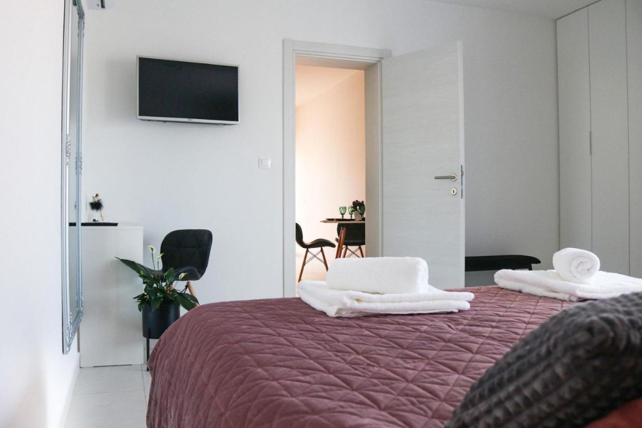 Cosmo Apartment Ragusa Esterno foto